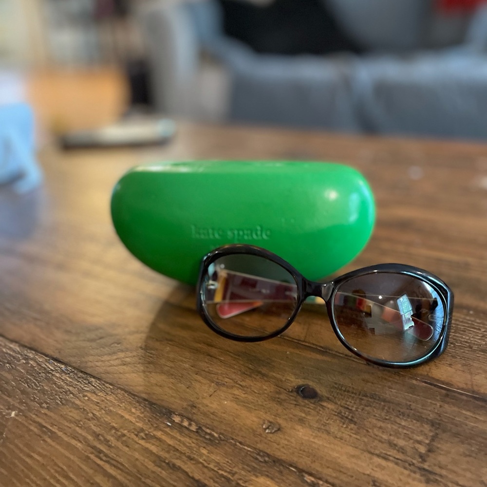 Kate Spade tortoise shell sunglasses